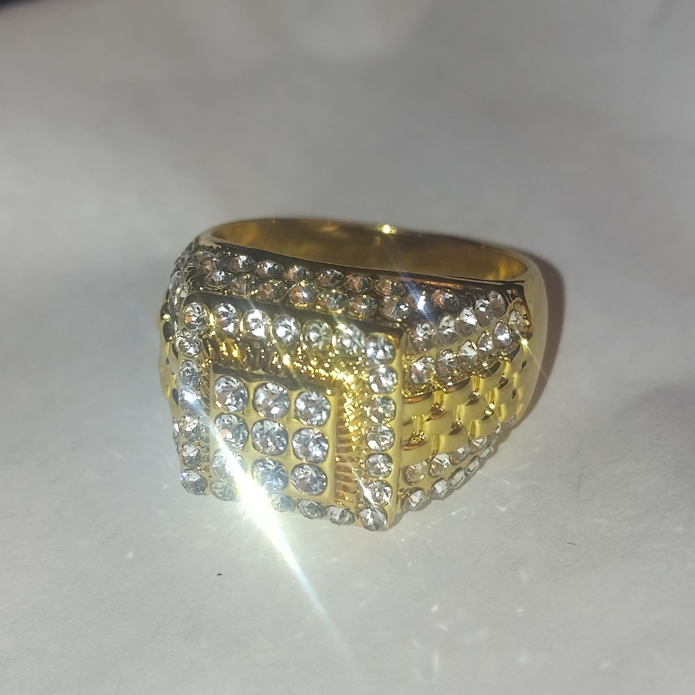 Gold plated Rhinestone Statement Ring